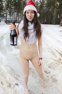 NiR-2024-12-31 - Katja P - Happy New Year/ (19).jpg