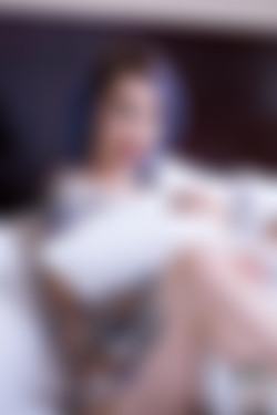 Murdershewrote/2019-02-24 Ready for Bed/20.jpg