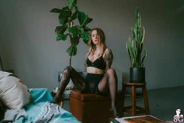AvaJane/2023-08-19 Naked Truth/03.jpg