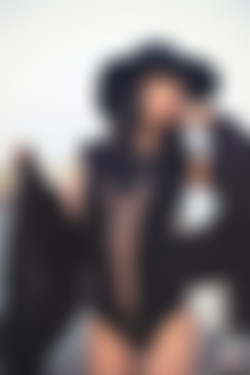 Discordia/5 AM/06.jpg