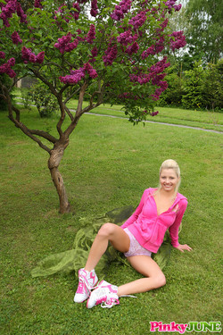 pinkyjune.com_photo/20/019.jpg