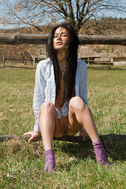 Malina A/[Met-Art] - 2012-01-12 - Malina A - Borderline (x130) MidRes/MetArt_Borderline_Malina-A_by_Alex-Iskan_medium_0024.jpg