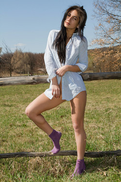 Malina A/[Met-Art] - 2012-01-12 - Malina A - Borderline (x130) MidRes/MetArt_Borderline_Malina-A_by_Alex-Iskan_medium_0038.jpg