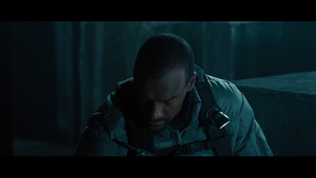 Aliens vs Predator (2004) Unrated  (1080p BDRip x265 10bit AC3 5.1 - TheSickle)[TAoE].mkv